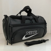 ساک ورزشی برند Nike ،جاکفشی دار(پس کرایه)
