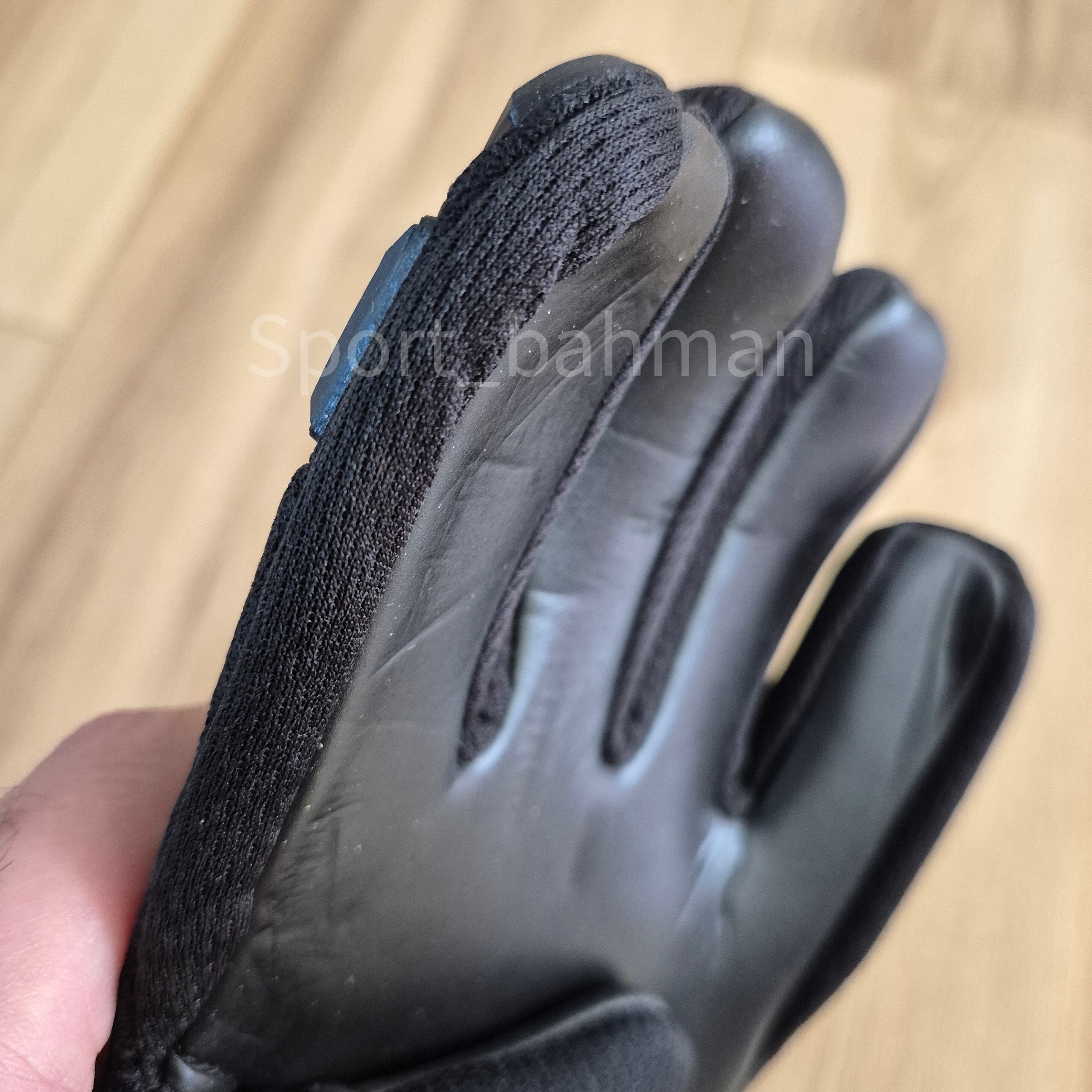 دستکش دروازه بانی نایک RG سایز 10