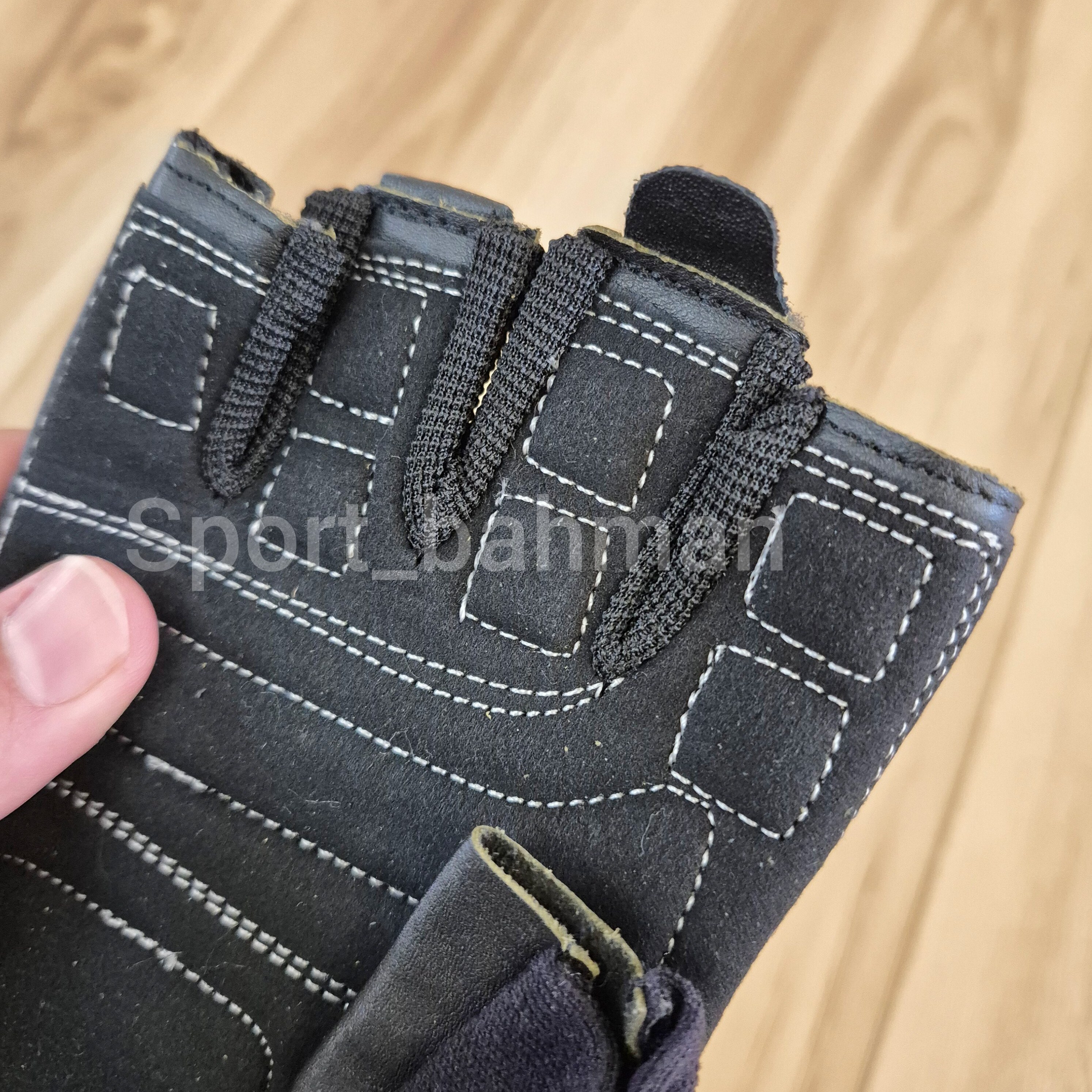 دستکش بدنسازی چرم گوریلا